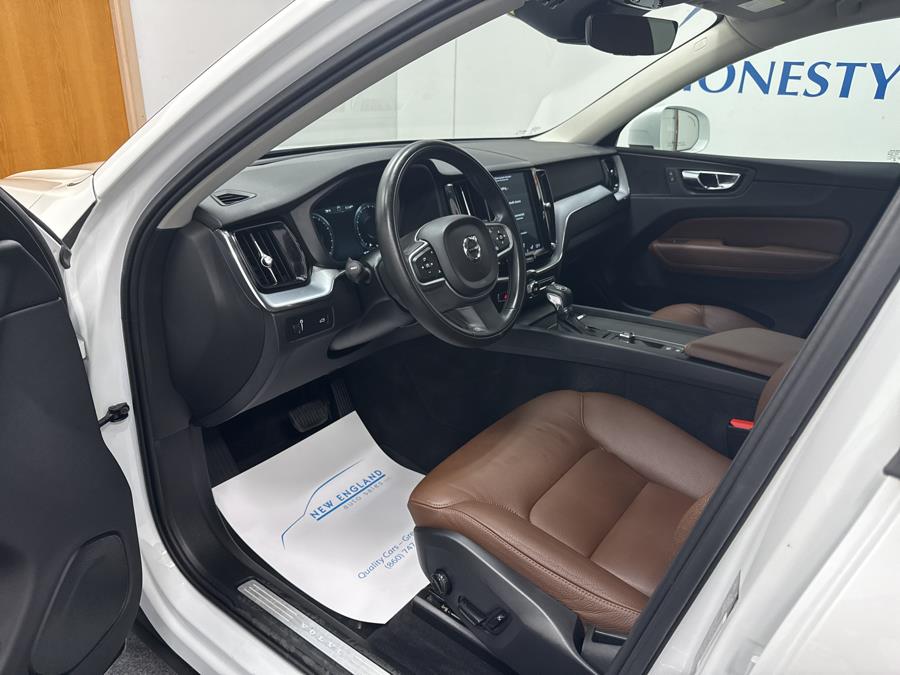 2018 Volvo XC60 T6 AWD Momentum, available for sale in Plainville, Connecticut | New England Auto Sales LLC. Plainville, Connecticut 2018 Volvo XC60 T6 AWD Momentum, available for sale in Plainville, Connecticut | New England Auto Sales LLC. Plainville, Connecticut