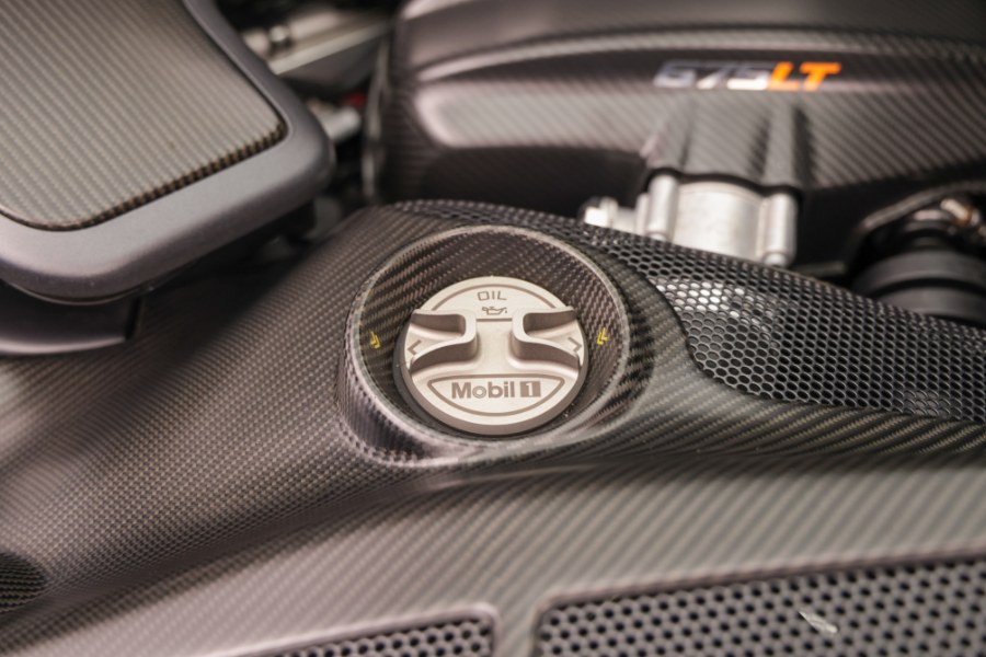 2016 McLaren 675LT 2dr Cpe, available for sale in North Salem, New York | Meccanic Shop North Inc. North Salem, New York 2016 McLaren 675LT 2dr Cpe, available for sale in North Salem, New York | Meccanic Shop North Inc. North Salem, New York