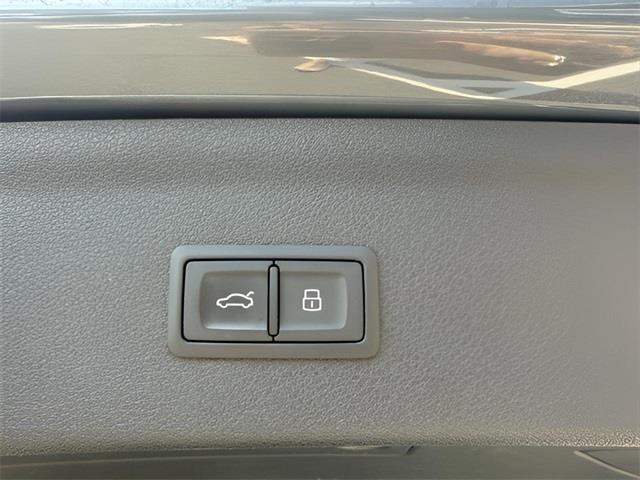 2016 Audi Q3 2.0T Premium Plus, available for sale in Stratford, Connecticut | Wiz Leasing Inc. Stratford, Connecticut 2016 Audi Q3 2.0T Premium Plus, available for sale in Stratford, Connecticut | Wiz Leasing Inc. Stratford, Connecticut