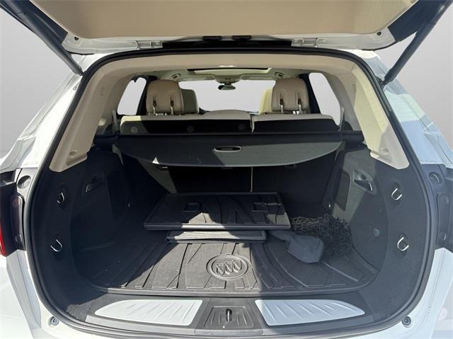 2017 Buick Envision Essence, available for sale in Stratford, Connecticut | Wiz Leasing Inc. Stratford, Connecticut 2017 Buick Envision Essence, available for sale in Stratford, Connecticut | Wiz Leasing Inc. Stratford, Connecticut