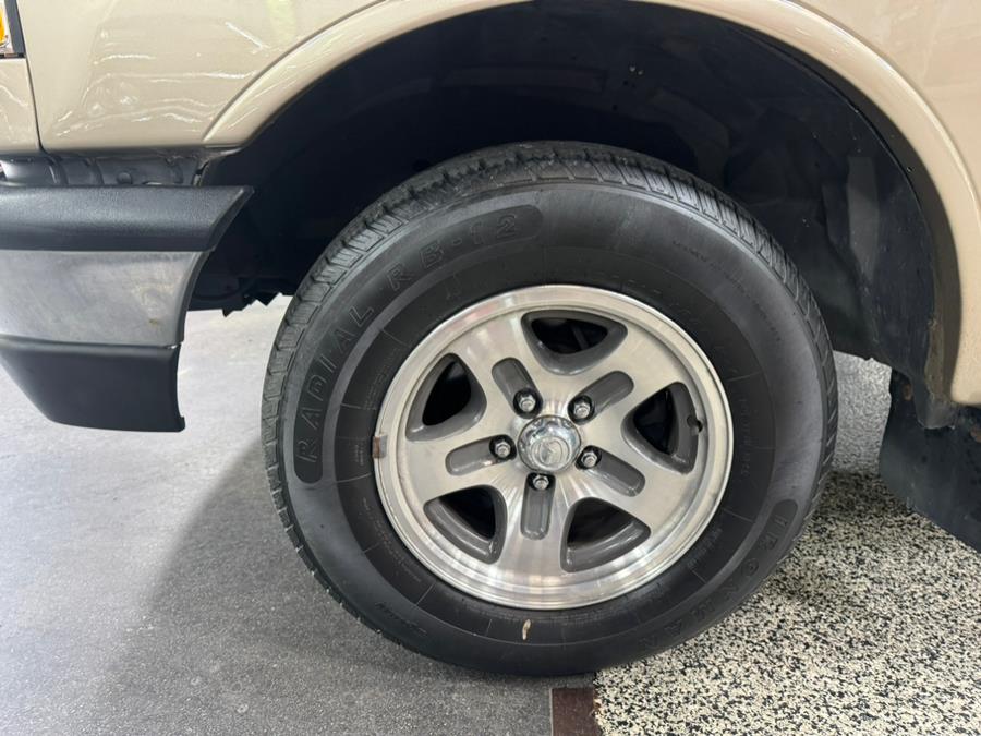 2001 Mazda B-Series 2WD Truck Cab Plus4 125" WB 3.0L Man SE, available for sale in Oxford, Connecticut | Buonauto Enterprises. Oxford, Connecticut 2001 Mazda B-Series 2WD Truck Cab Plus4 125" WB 3.0L Man SE, available for sale in Oxford, Connecticut | Buonauto Enterprises. Oxford, Connecticut