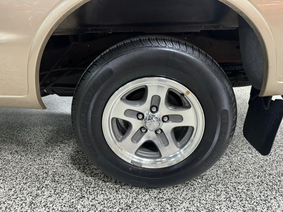 2001 Mazda B-Series 2WD Truck Cab Plus4 125" WB 3.0L Man SE, available for sale in Oxford, Connecticut | Buonauto Enterprises. Oxford, Connecticut 2001 Mazda B-Series 2WD Truck Cab Plus4 125" WB 3.0L Man SE, available for sale in Oxford, Connecticut | Buonauto Enterprises. Oxford, Connecticut