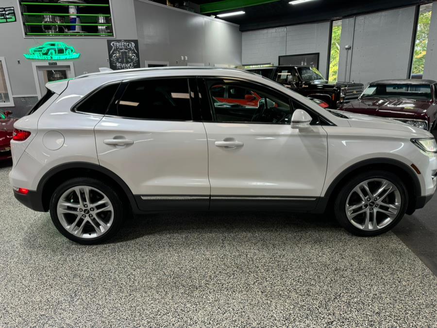 2017 Lincoln MKC Reserve AWD, available for sale in Oxford, Connecticut | Buonauto Enterprises. Oxford, Connecticut 2017 Lincoln MKC Reserve AWD, available for sale in Oxford, Connecticut | Buonauto Enterprises. Oxford, Connecticut
