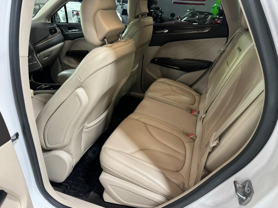 2017 Lincoln MKC Reserve AWD, available for sale in Oxford, Connecticut | Buonauto Enterprises. Oxford, Connecticut 2017 Lincoln MKC Reserve AWD, available for sale in Oxford, Connecticut | Buonauto Enterprises. Oxford, Connecticut