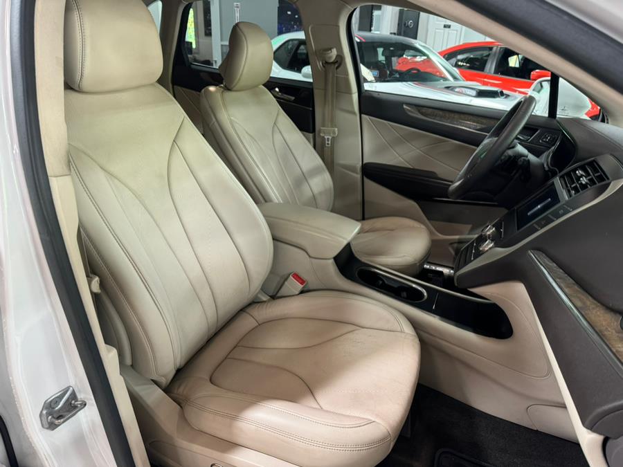 2017 Lincoln MKC Reserve AWD, available for sale in Oxford, Connecticut | Buonauto Enterprises. Oxford, Connecticut 2017 Lincoln MKC Reserve AWD, available for sale in Oxford, Connecticut | Buonauto Enterprises. Oxford, Connecticut