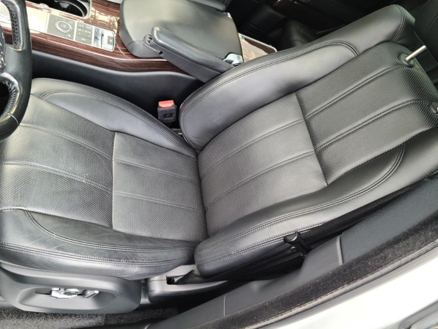 2016 Land Rover Range Rover 4WD 4dr Supercharged LWB, available for sale in Milford, Connecticut | Chip's Auto Sales Inc. Milford, Connecticut 2016 Land Rover Range Rover 4WD 4dr Supercharged LWB, available for sale in Milford, Connecticut | Chip's Auto Sales Inc. Milford, Connecticut