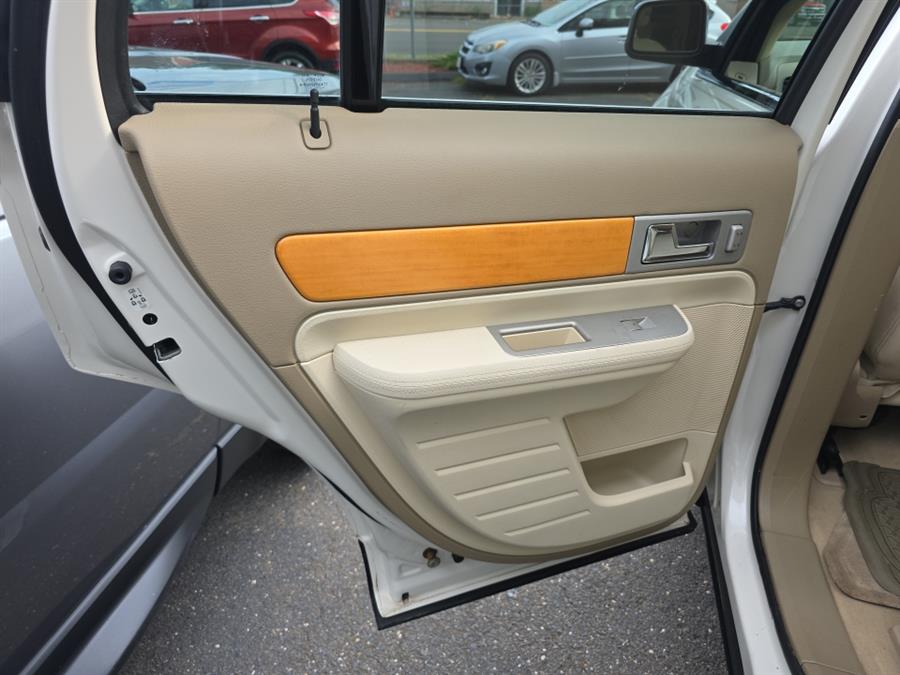 2007 Lincoln MKX AWD 4dr, available for sale in West Haven, Connecticut | Auto Fair Inc.. West Haven, Connecticut 2007 Lincoln MKX AWD 4dr, available for sale in West Haven, Connecticut | Auto Fair Inc.. West Haven, Connecticut