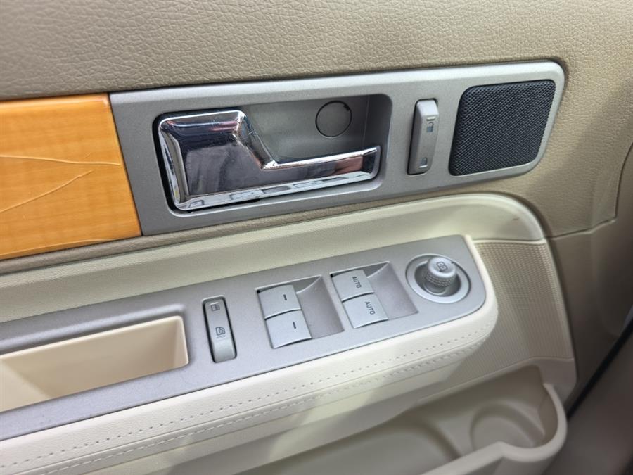 2007 Lincoln MKX AWD 4dr, available for sale in West Haven, Connecticut | Auto Fair Inc.. West Haven, Connecticut 2007 Lincoln MKX AWD 4dr, available for sale in West Haven, Connecticut | Auto Fair Inc.. West Haven, Connecticut