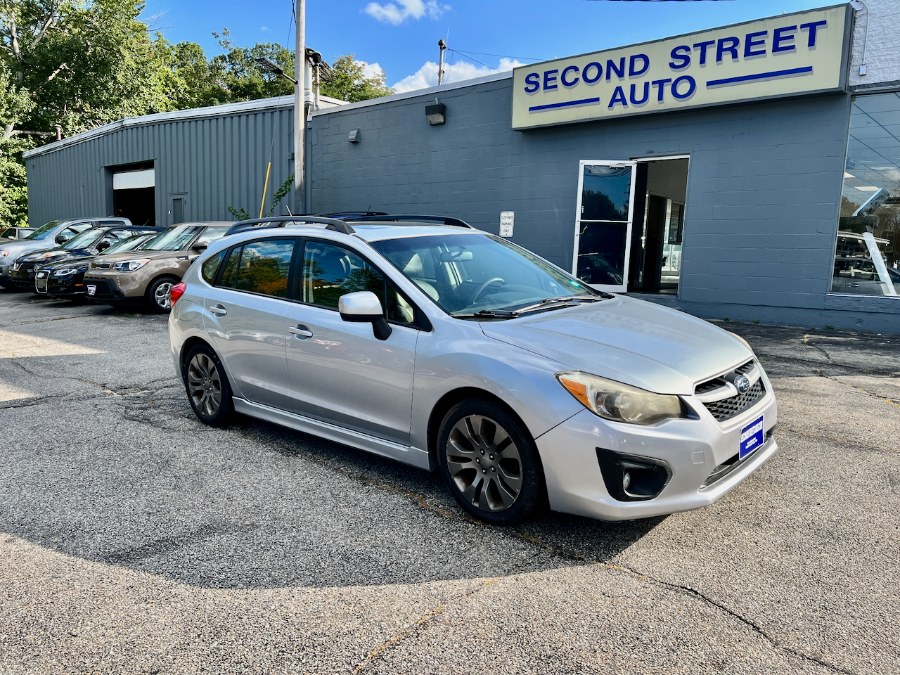 2012 Subaru Impreza 2.0i Sport Limited photo 3