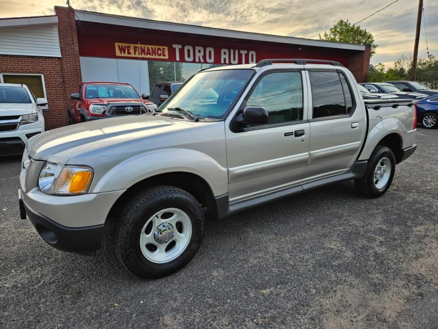 Used 2004 Ford Explorer Sport Trac in East Windsor, Connecticut | Toro Auto. East Windsor, Connecticut