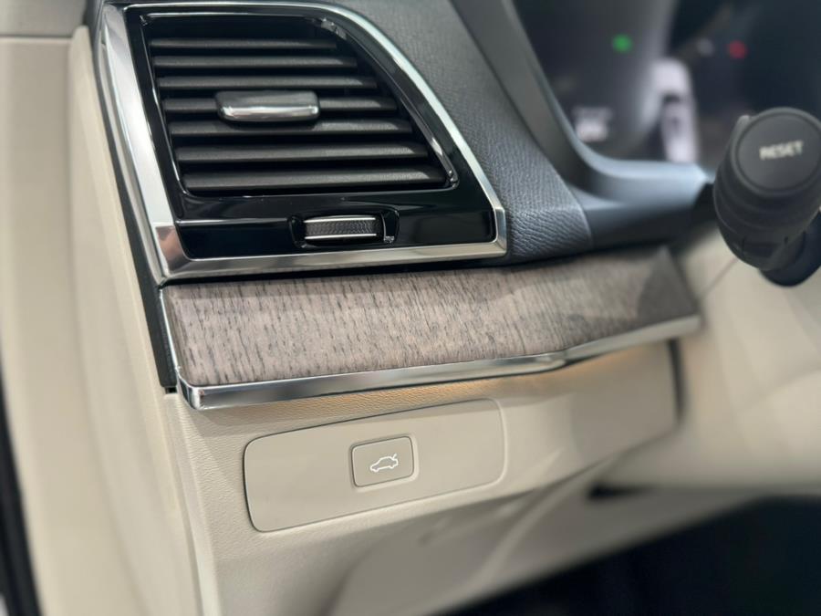 2023 Volvo XC90 B6 AWD Plus 6P, available for sale in Franklin Square, New York | Luxury Motor Club. Franklin Square, New York 2023 Volvo XC90 B6 AWD Plus 6P, available for sale in Franklin Square, New York | Luxury Motor Club. Franklin Square, New York