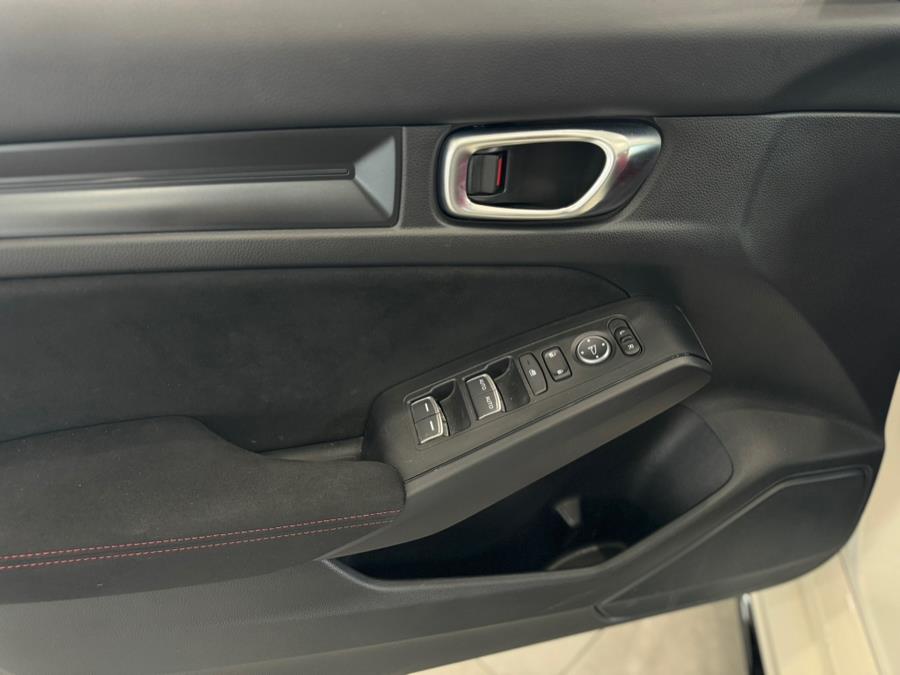 2025 Honda Civic Type R Manual, available for sale in Franklin Square, New York | Luxury Motor Club. Franklin Square, New York 2025 Honda Civic Type R Manual, available for sale in Franklin Square, New York | Luxury Motor Club. Franklin Square, New York