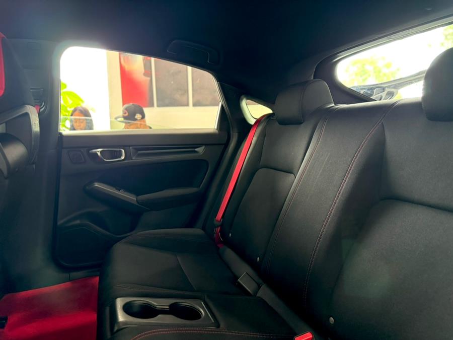 2025 Honda Civic Type R Manual, available for sale in Franklin Square, New York | Luxury Motor Club. Franklin Square, New York 2025 Honda Civic Type R Manual, available for sale in Franklin Square, New York | Luxury Motor Club. Franklin Square, New York