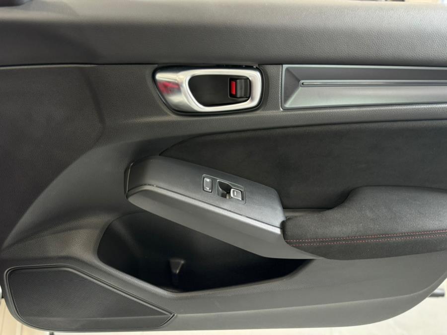 2025 Honda Civic Type R Manual, available for sale in Franklin Square, New York | Luxury Motor Club. Franklin Square, New York 2025 Honda Civic Type R Manual, available for sale in Franklin Square, New York | Luxury Motor Club. Franklin Square, New York