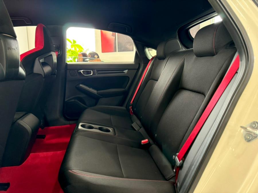 2025 Honda Civic Type R Manual, available for sale in Franklin Square, New York | Luxury Motor Club. Franklin Square, New York 2025 Honda Civic Type R Manual, available for sale in Franklin Square, New York | Luxury Motor Club. Franklin Square, New York