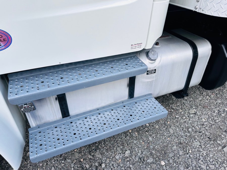 2022 Freightliner M2 106 18FT DRY BOX + AIR SUSPENSION + LIFT GATE + NO CDL, available for sale in South Amboy, New Jersey | NJ Truck Spot. South Amboy, New Jersey 2022 Freightliner M2 106 18FT DRY BOX + AIR SUSPENSION + LIFT GATE + NO CDL, available for sale in South Amboy, New Jersey | NJ Truck Spot. South Amboy, New Jersey