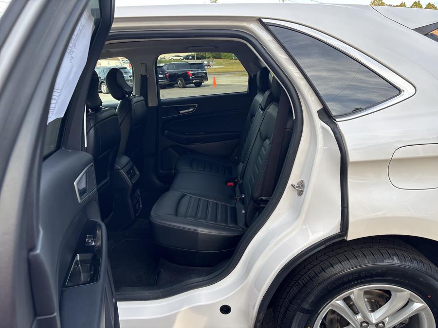 2019 Ford Edge SEL AWD, available for sale in Old Saybrook, Connecticut | Saybrook Auto Barn. Old Saybrook, Connecticut 2019 Ford Edge SEL AWD, available for sale in Old Saybrook, Connecticut | Saybrook Auto Barn. Old Saybrook, Connecticut