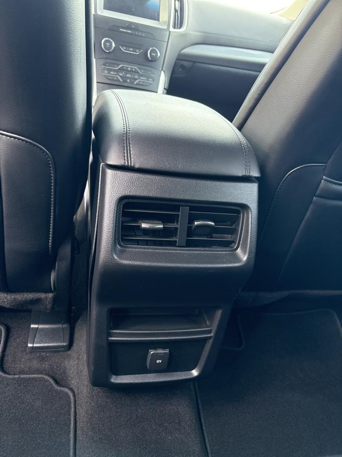 2019 Ford Edge SEL AWD, available for sale in Old Saybrook, Connecticut | Saybrook Auto Barn. Old Saybrook, Connecticut 2019 Ford Edge SEL AWD, available for sale in Old Saybrook, Connecticut | Saybrook Auto Barn. Old Saybrook, Connecticut