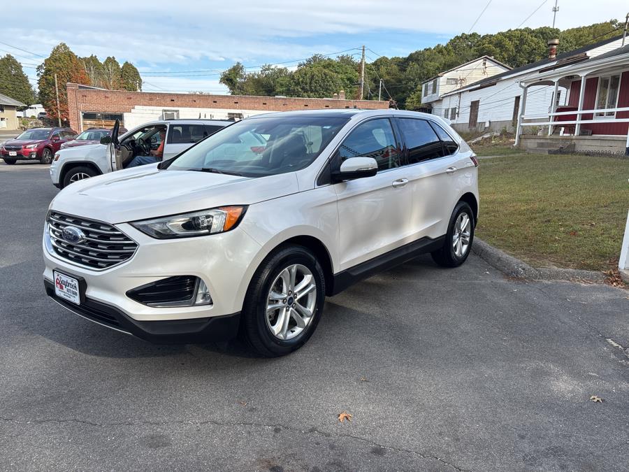 2019 Ford Edge SEL AWD, available for sale in Old Saybrook, Connecticut | Saybrook Auto Barn. Old Saybrook, Connecticut 2019 Ford Edge SEL AWD, available for sale in Old Saybrook, Connecticut | Saybrook Auto Barn. Old Saybrook, Connecticut