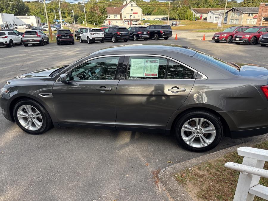 2015 Ford Taurus 4dr Sdn SEL FWD, available for sale in Old Saybrook, Connecticut | Saybrook Auto Barn. Old Saybrook, Connecticut 2015 Ford Taurus 4dr Sdn SEL FWD, available for sale in Old Saybrook, Connecticut | Saybrook Auto Barn. Old Saybrook, Connecticut
