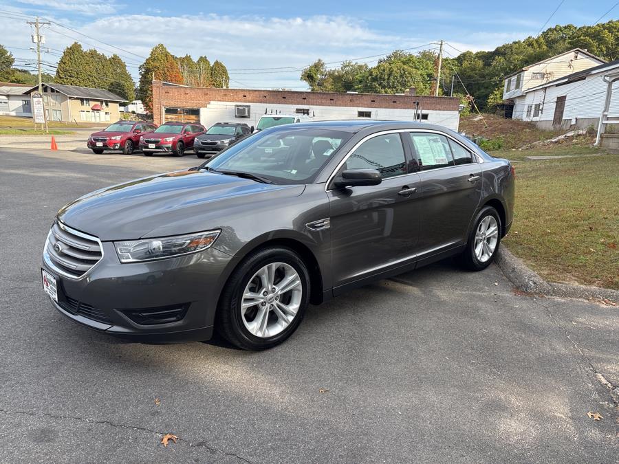 2015 Ford Taurus 4dr Sdn SEL FWD, available for sale in Old Saybrook, Connecticut | Saybrook Auto Barn. Old Saybrook, Connecticut 2015 Ford Taurus 4dr Sdn SEL FWD, available for sale in Old Saybrook, Connecticut | Saybrook Auto Barn. Old Saybrook, Connecticut