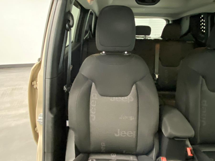2016 Jeep Renegade 4WD 4dr Latitude, available for sale in Linden, New Jersey | East Coast Auto Group. Linden, New Jersey 2016 Jeep Renegade 4WD 4dr Latitude, available for sale in Linden, New Jersey | East Coast Auto Group. Linden, New Jersey