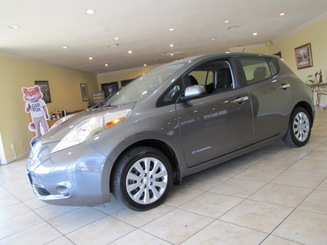 2016 Nissan LEAF 4dr HB SL, available for sale in Placentia, California | Auto Network Group Inc. Placentia, California 2016 Nissan LEAF 4dr HB SL, available for sale in Placentia, California | Auto Network Group Inc. Placentia, California