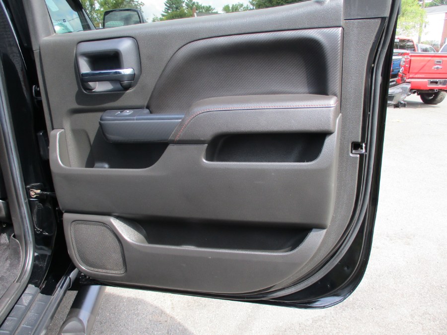 2018 GMC Sierra 1500 4WD Crew Cab 143.5" SLT, available for sale in Suffield, Connecticut | Suffield Auto LLC. Suffield, Connecticut 2018 GMC Sierra 1500 4WD Crew Cab 143.5" SLT, available for sale in Suffield, Connecticut | Suffield Auto LLC. Suffield, Connecticut