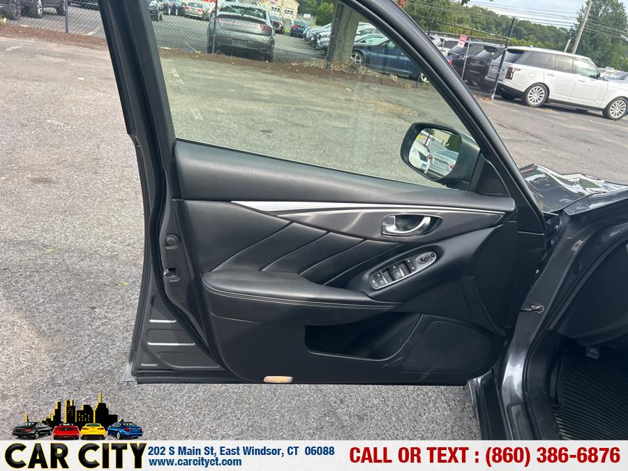 2015 Infiniti Q50 Sport AWD photo 2