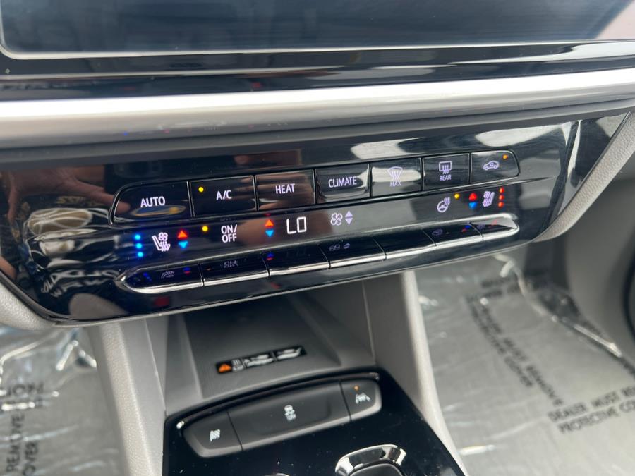 2022 Chevrolet Bolt EUV Premier, available for sale in Daly City, California | Green Light Auto Wholesale. Daly City, California 2022 Chevrolet Bolt EUV Premier, available for sale in Daly City, California | Green Light Auto Wholesale. Daly City, California