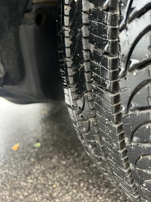 2011 Ford Escape 4WD 4dr XLT, available for sale in Swansea, Massachusetts | Gas On The Run. Swansea, Massachusetts 2011 Ford Escape 4WD 4dr XLT, available for sale in Swansea, Massachusetts | Gas On The Run. Swansea, Massachusetts