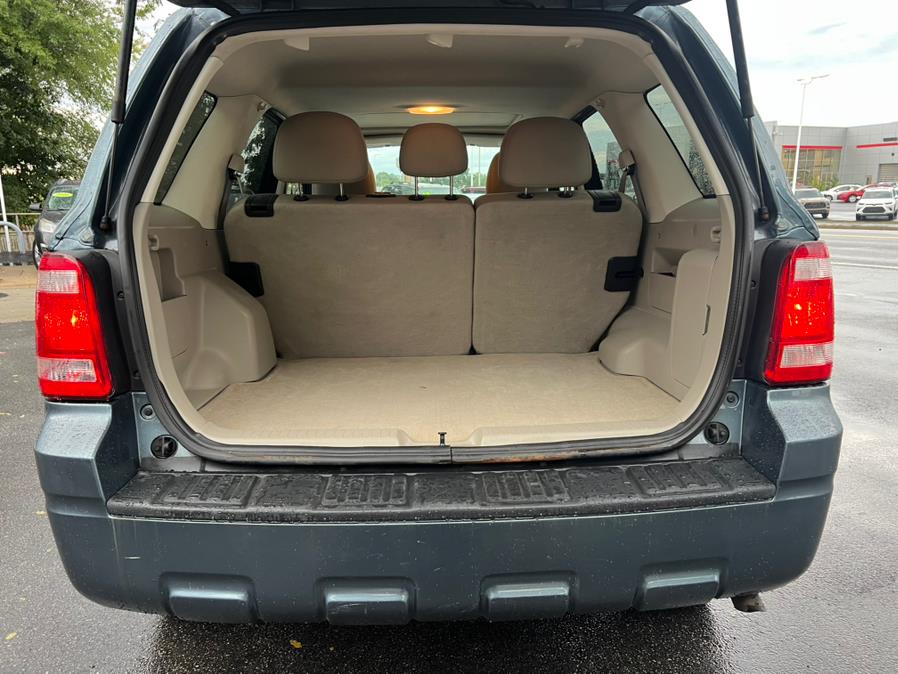 2011 Ford Escape 4WD 4dr XLT, available for sale in Swansea, Massachusetts | Gas On The Run. Swansea, Massachusetts 2011 Ford Escape 4WD 4dr XLT, available for sale in Swansea, Massachusetts | Gas On The Run. Swansea, Massachusetts