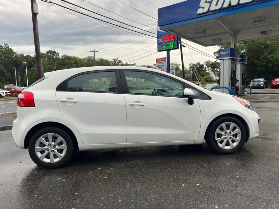 2013 Kia Rio 5dr HB Auto LX, available for sale in Swansea, Massachusetts | Gas On The Run. Swansea, Massachusetts 2013 Kia Rio 5dr HB Auto LX, available for sale in Swansea, Massachusetts | Gas On The Run. Swansea, Massachusetts