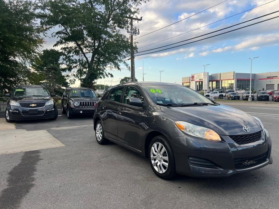 2009 Toyota Matrix 5dr Wgn Auto FWD (Natl), available for sale in Swansea, Massachusetts | Gas On The Run. Swansea, Massachusetts 2009 Toyota Matrix 5dr Wgn Auto FWD (Natl), available for sale in Swansea, Massachusetts | Gas On The Run. Swansea, Massachusetts