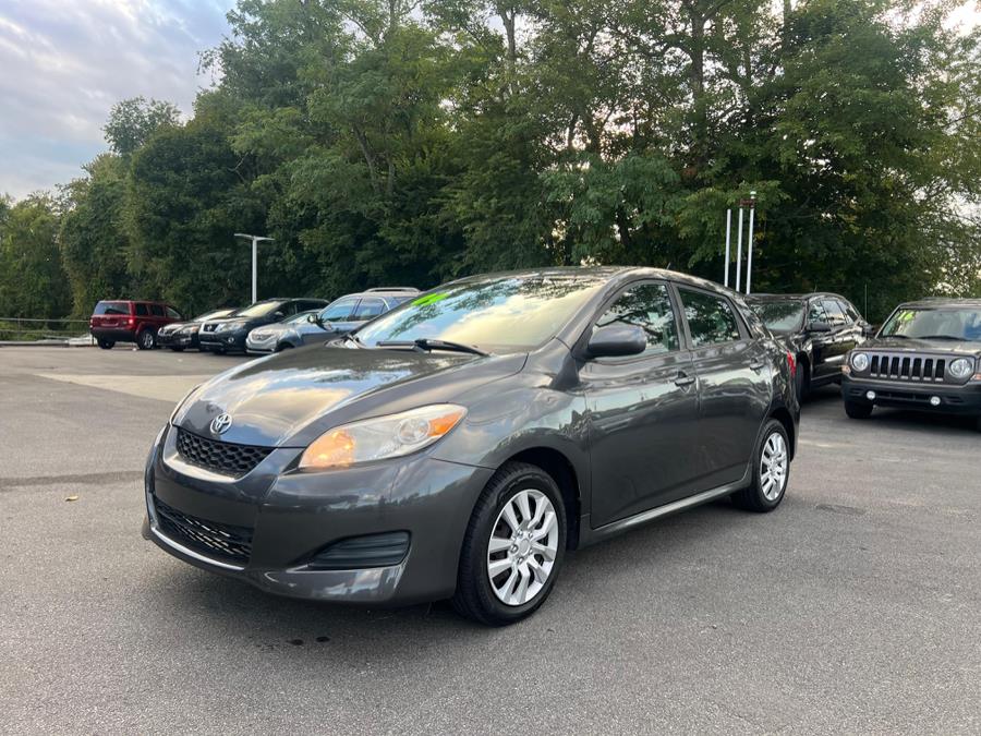 2009 Toyota Matrix 5dr Wgn Auto FWD (Natl), available for sale in Swansea, Massachusetts | Gas On The Run. Swansea, Massachusetts 2009 Toyota Matrix 5dr Wgn Auto FWD (Natl), available for sale in Swansea, Massachusetts | Gas On The Run. Swansea, Massachusetts