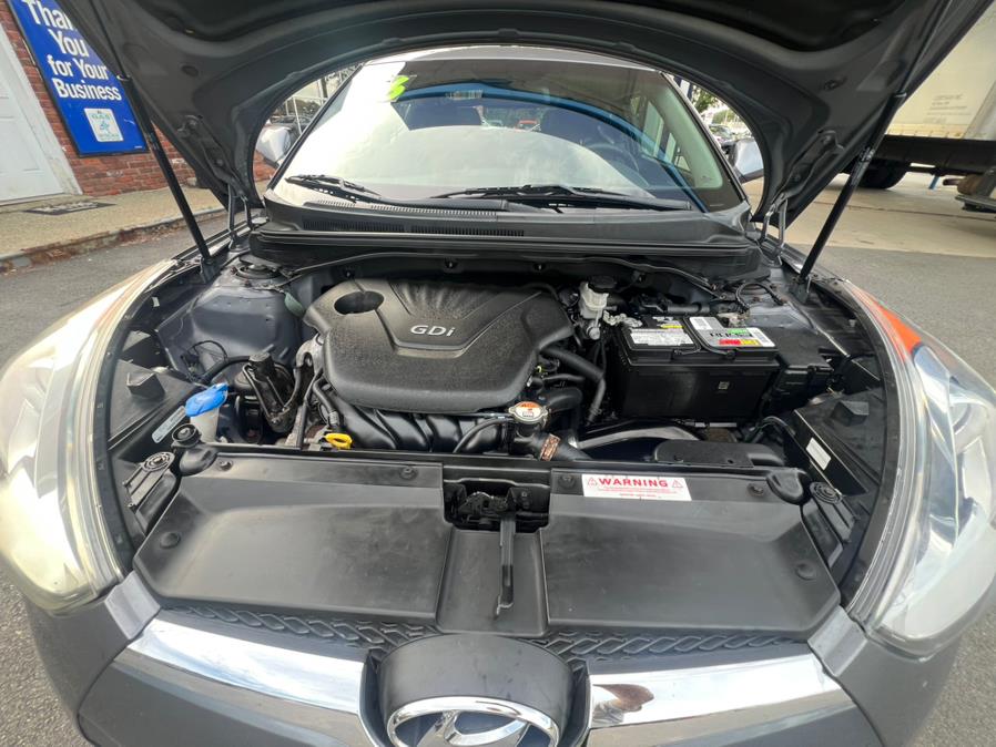 2016 Hyundai Veloster 3dr Cpe Auto, available for sale in Swansea, Massachusetts | Gas On The Run. Swansea, Massachusetts 2016 Hyundai Veloster 3dr Cpe Auto, available for sale in Swansea, Massachusetts | Gas On The Run. Swansea, Massachusetts