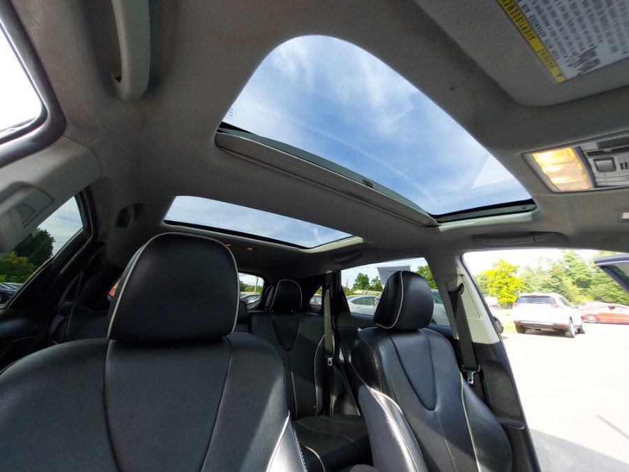 2014 Toyota Venza 4dr Wgn I4 AWD XLE (Natl), available for sale in East Windsor, Connecticut | United Auto Sales of E Windsor, Inc. East Windsor, Connecticut 2014 Toyota Venza 4dr Wgn I4 AWD XLE (Natl), available for sale in East Windsor, Connecticut | United Auto Sales of E Windsor, Inc. East Windsor, Connecticut