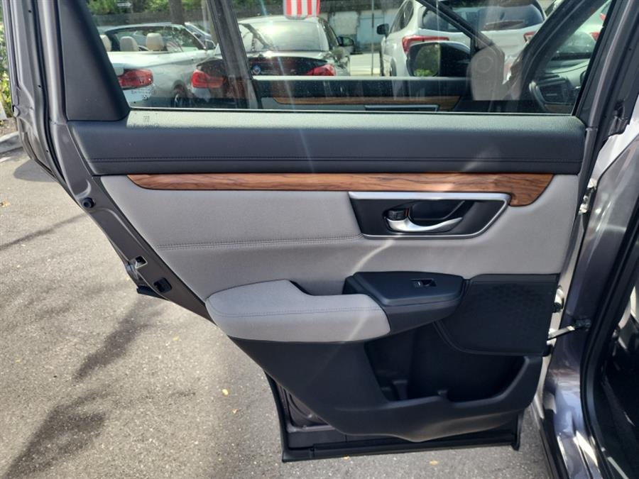 2017 Honda CR-V EX AWD, available for sale in Islip, New York | L.I. Auto Gallery. Islip, New York 2017 Honda CR-V EX AWD, available for sale in Islip, New York | L.I. Auto Gallery. Islip, New York