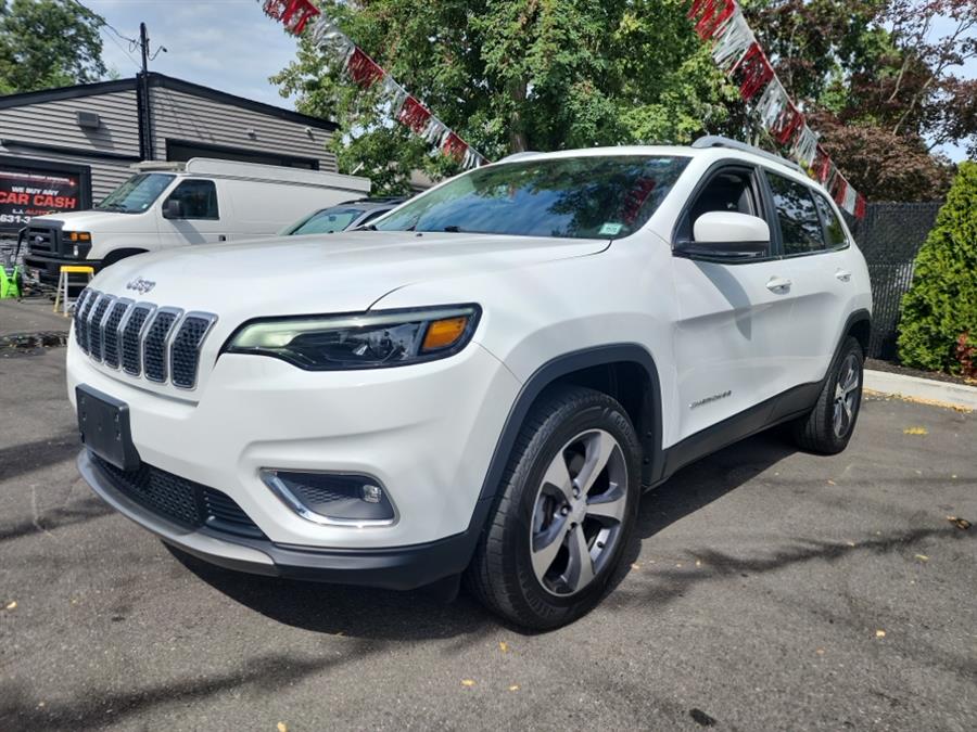 Used 2019 Jeep Cherokee in Islip, New York | L.I. Auto Gallery. Islip, New York