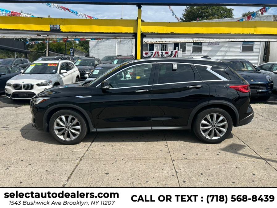 2021 Infiniti QX50 Luxe AWD photo 4