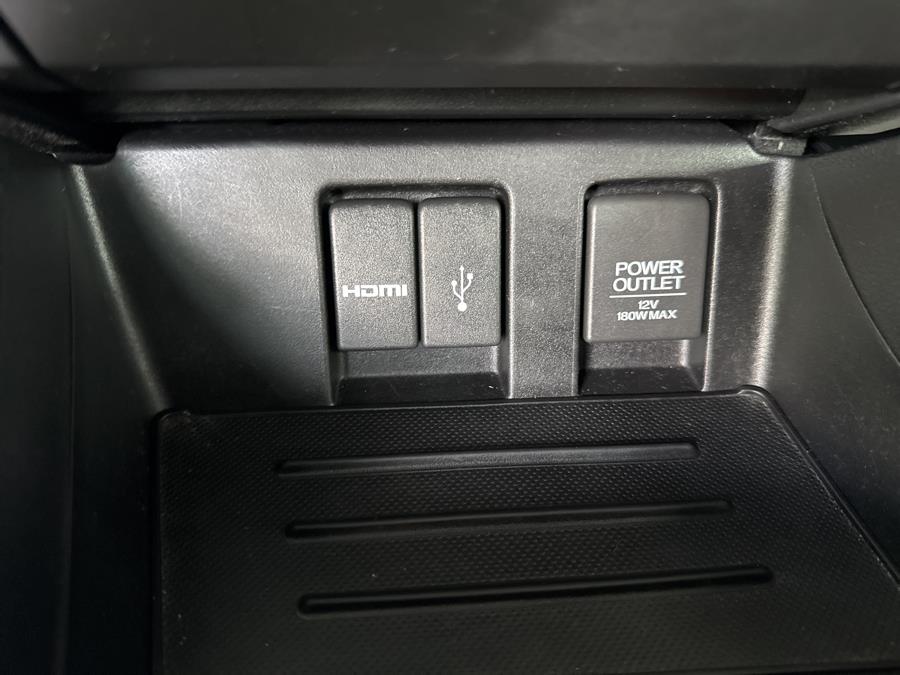 2014 Honda Civic Si Sedan 4dr Man Si, available for sale in Hartford, Connecticut | HPG Auto Sales LLC. Hartford, Connecticut 2014 Honda Civic Si Sedan 4dr Man Si, available for sale in Hartford, Connecticut | HPG Auto Sales LLC. Hartford, Connecticut