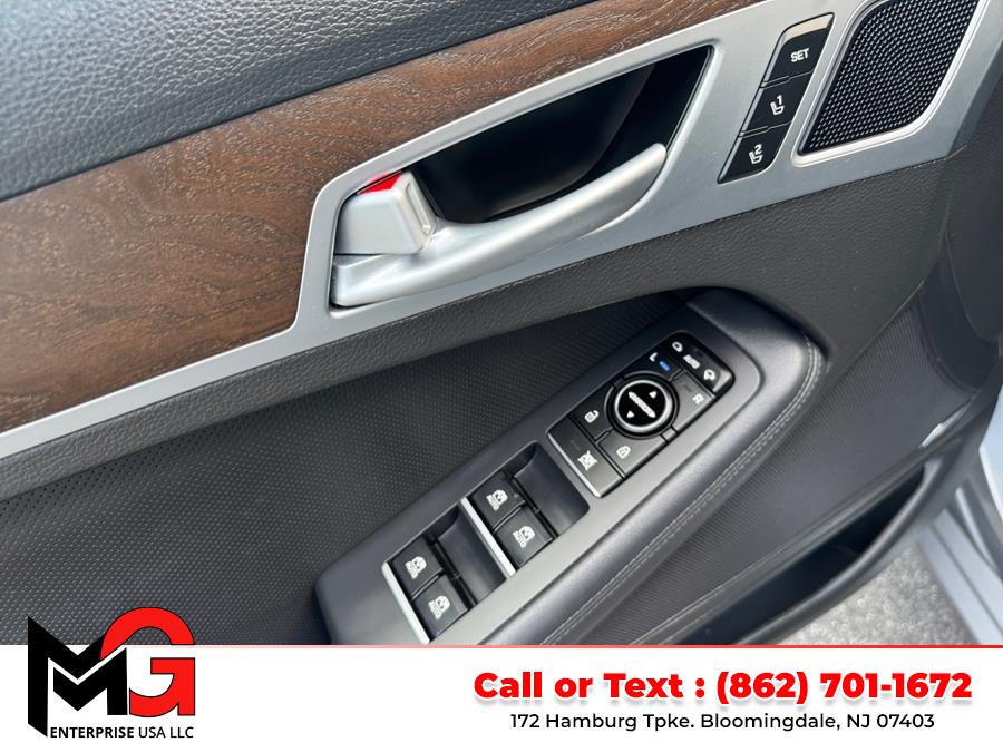 2016 Hyundai Genesis 4dr Sdn V6 3.8L AWD, available for sale in Bloomingdale, New Jersey | MG Enterprise USA. Bloomingdale, New Jersey 2016 Hyundai Genesis 4dr Sdn V6 3.8L AWD, available for sale in Bloomingdale, New Jersey | MG Enterprise USA. Bloomingdale, New Jersey