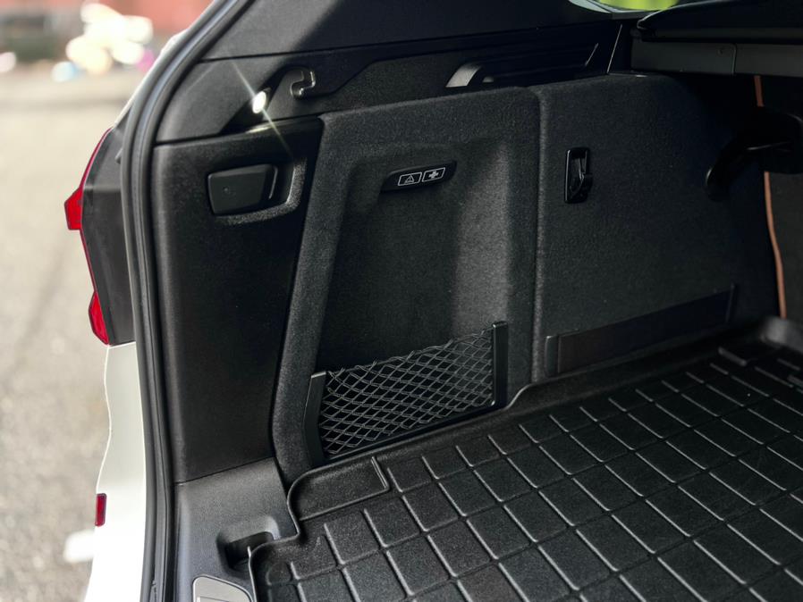 2021 BMW X3 xDrive30i Sports Activity Vehicle, available for sale in Paterson, New Jersey | Speedway Motors LLC. Paterson, New Jersey 2021 BMW X3 xDrive30i Sports Activity Vehicle, available for sale in Paterson, New Jersey | Speedway Motors LLC. Paterson, New Jersey
