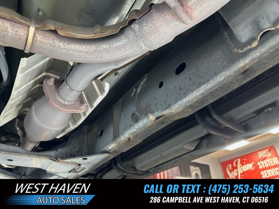 2011 Nissan Pathfinder 4WD 4dr V6 S, available for sale in West Haven, Connecticut | West Haven Auto Sales LLC. West Haven, Connecticut 2011 Nissan Pathfinder 4WD 4dr V6 S, available for sale in West Haven, Connecticut | West Haven Auto Sales LLC. West Haven, Connecticut