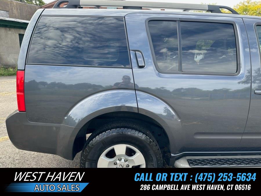 2011 Nissan Pathfinder 4WD 4dr V6 S, available for sale in West Haven, Connecticut | West Haven Auto Sales LLC. West Haven, Connecticut 2011 Nissan Pathfinder 4WD 4dr V6 S, available for sale in West Haven, Connecticut | West Haven Auto Sales LLC. West Haven, Connecticut