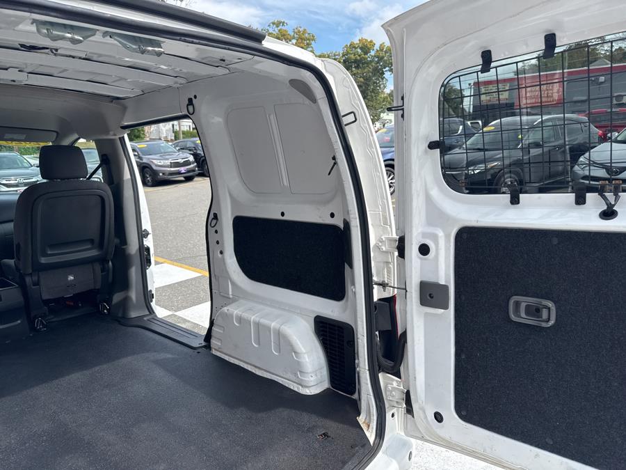 2020 Nissan NV200 Compact Cargo SV, available for sale in Waterbury, Connecticut | National Auto Brokers, Inc.. Waterbury, Connecticut 2020 Nissan NV200 Compact Cargo SV, available for sale in Waterbury, Connecticut | National Auto Brokers, Inc.. Waterbury, Connecticut