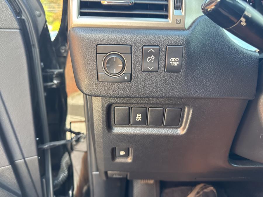 2018 Lexus GX 460 4WD, available for sale in Waterbury, Connecticut | National Auto Brokers, Inc.. Waterbury, Connecticut 2018 Lexus GX 460 4WD, available for sale in Waterbury, Connecticut | National Auto Brokers, Inc.. Waterbury, Connecticut