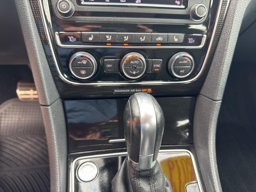 2019 Volkswagen Passat 2.0T SE R-Line Auto, available for sale in Waterbury, Connecticut | National Auto Brokers, Inc.. Waterbury, Connecticut 2019 Volkswagen Passat 2.0T SE R-Line Auto, available for sale in Waterbury, Connecticut | National Auto Brokers, Inc.. Waterbury, Connecticut