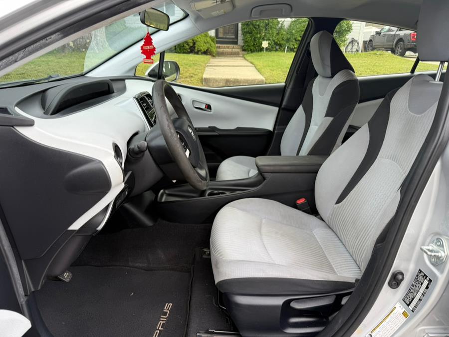 2016 Toyota Prius 5dr HB Two (Natl), available for sale in Lindenhurst, New York | Cargenic Automotive. Lindenhurst, New York 2016 Toyota Prius 5dr HB Two (Natl), available for sale in Lindenhurst, New York | Cargenic Automotive. Lindenhurst, New York