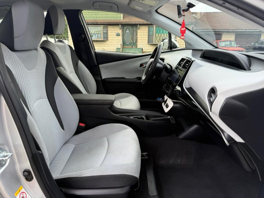 2016 Toyota Prius 5dr HB Two (Natl), available for sale in Lindenhurst, New York | Cargenic Automotive. Lindenhurst, New York 2016 Toyota Prius 5dr HB Two (Natl), available for sale in Lindenhurst, New York | Cargenic Automotive. Lindenhurst, New York